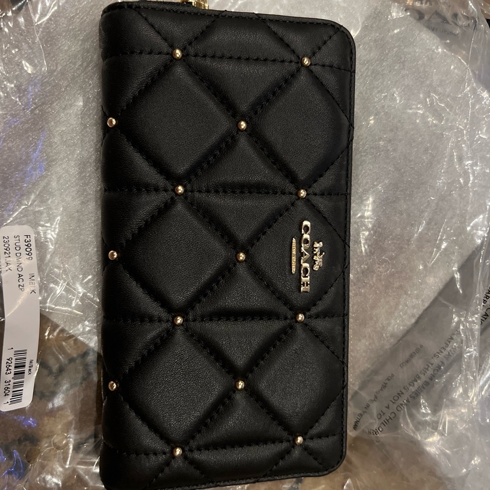 Coach wallet